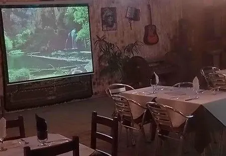 欧特罗乡村旅馆 * O Outeiro (Dorron, Sanxenxo)